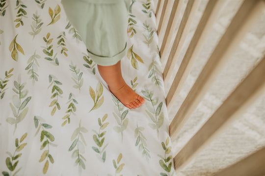 Your Guide to Buying the Perfect Baby Sheets