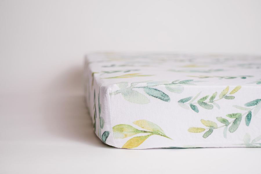 Leafy Greens Fitted Crib Sheet